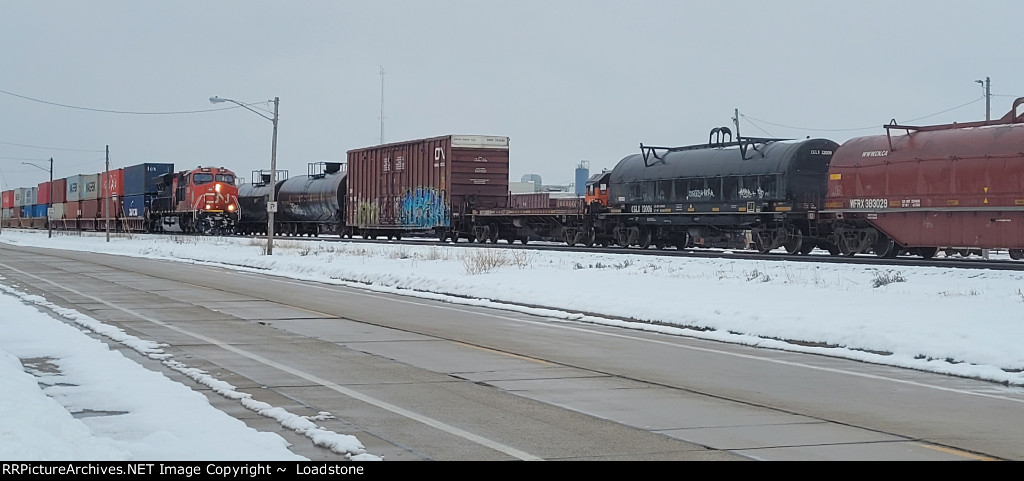CN 3881